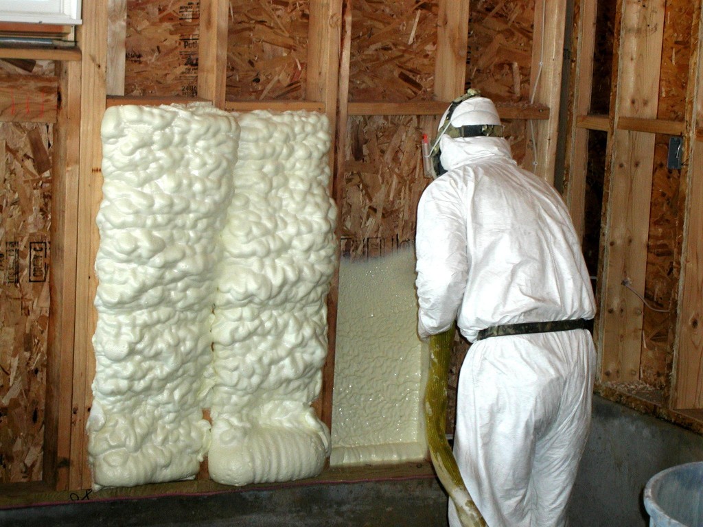 basement-foam-insulation-contractors-gl Insulation Spray Foam